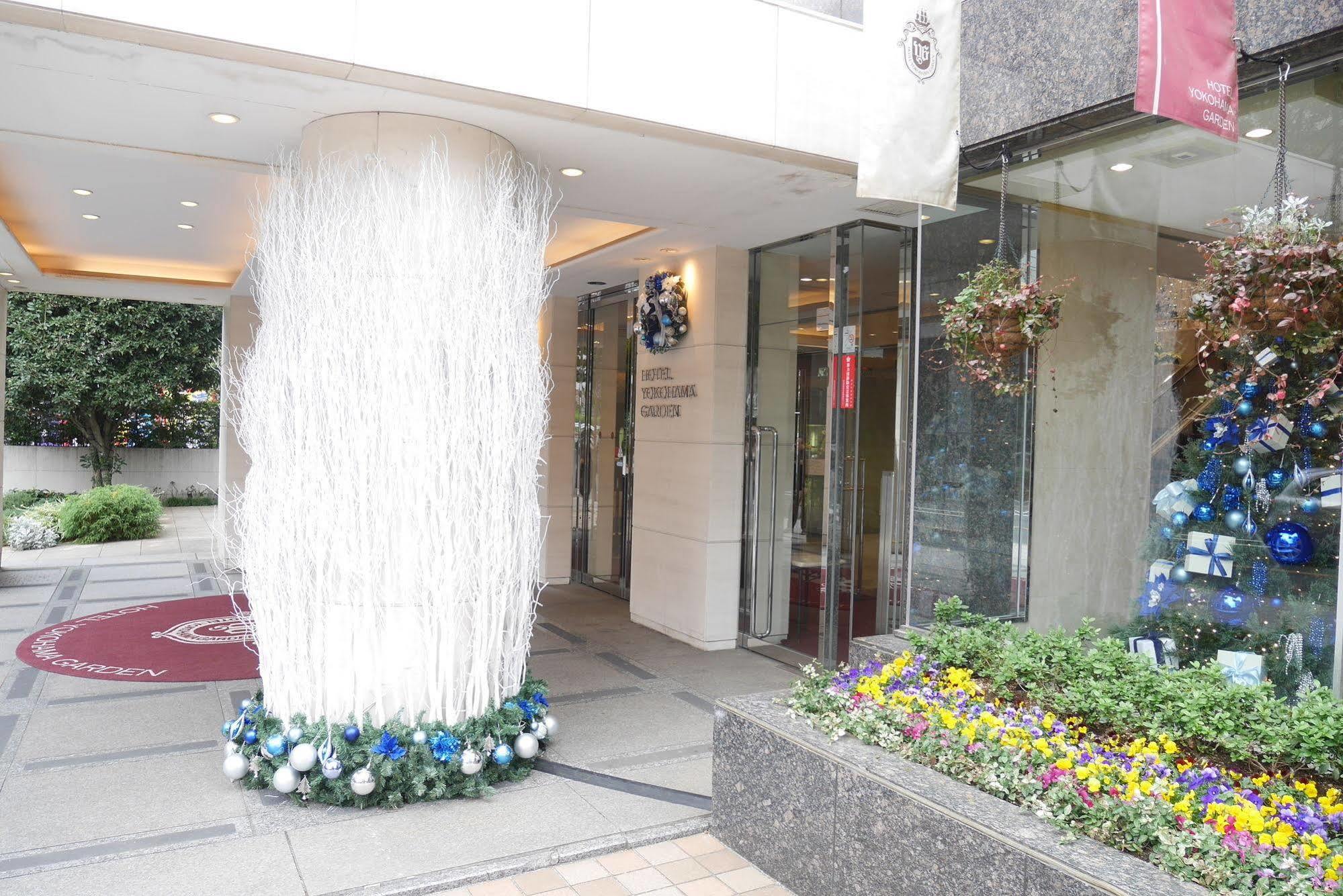 Hotel Yokohama Garden Exterior photo