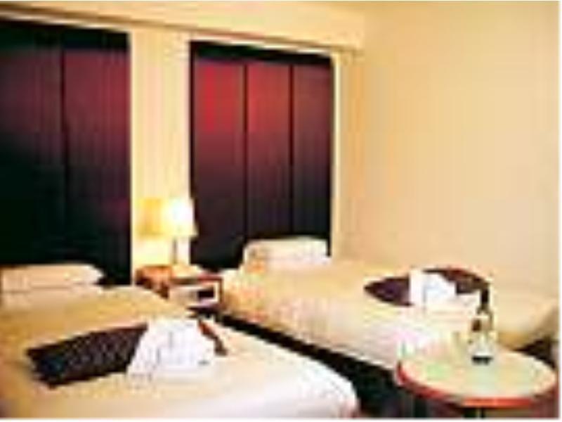 Hotel Yokohama Garden Exterior photo